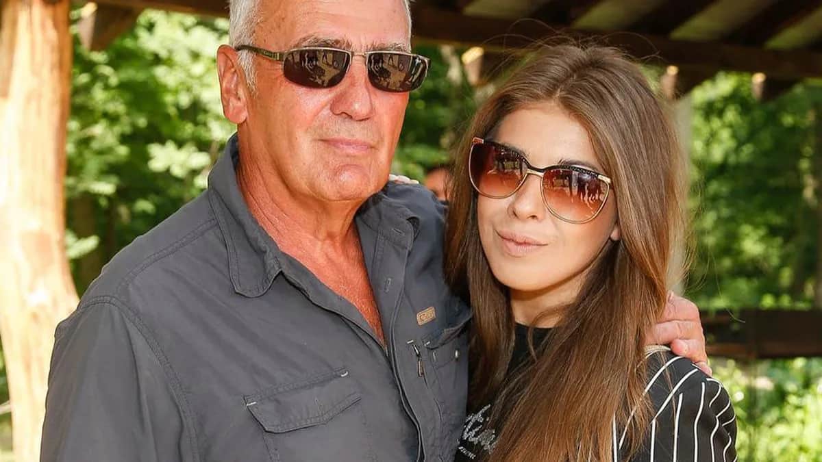 Ile lat ma żona Karola Strasburgera? Zaskakująca różnica wieku