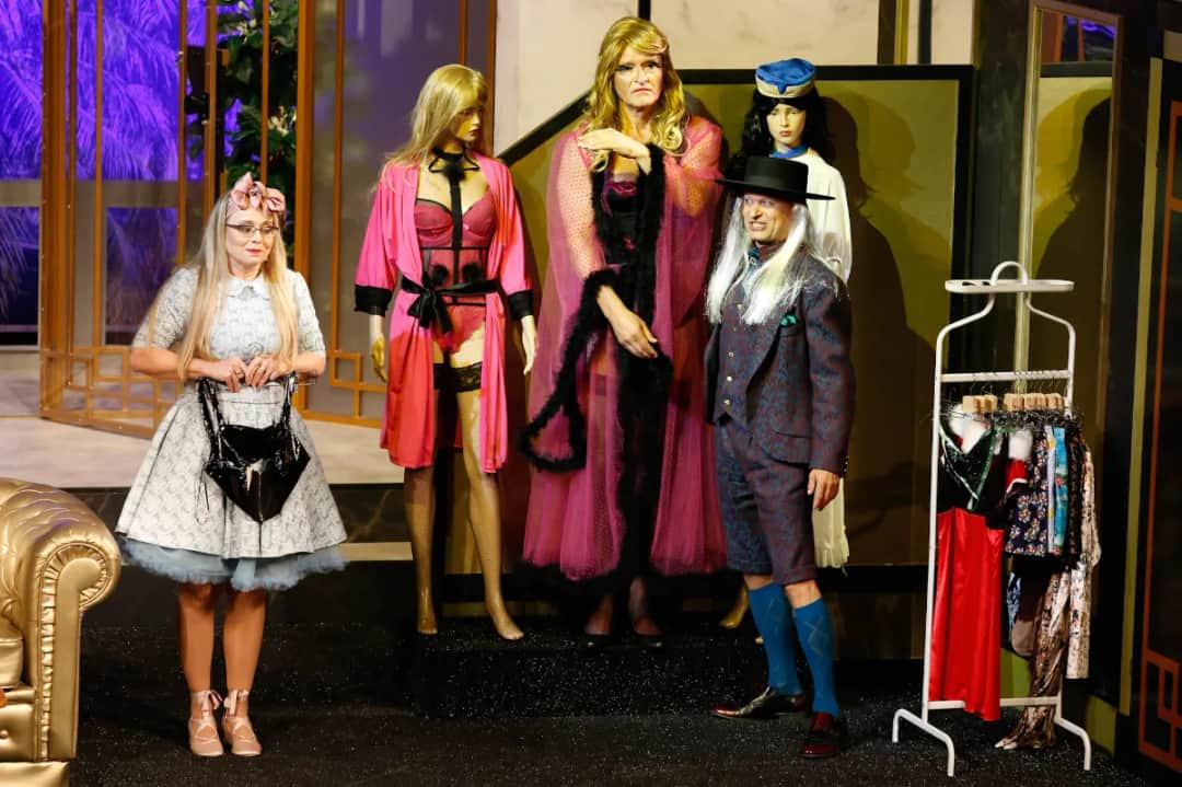 Damski biznes ile trwa spektakl? Czas trwania, fabuła i opinie widzów