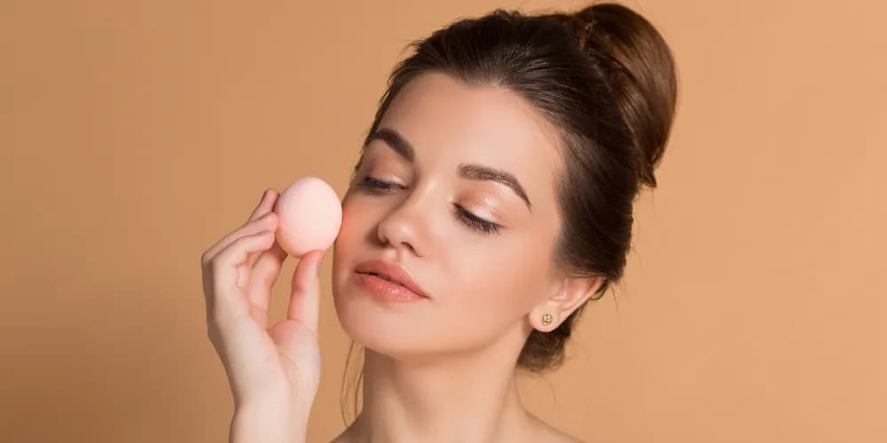 Jak myć gąbki do makijażu by uniknąć problemów skórnych i oszczędzić czas