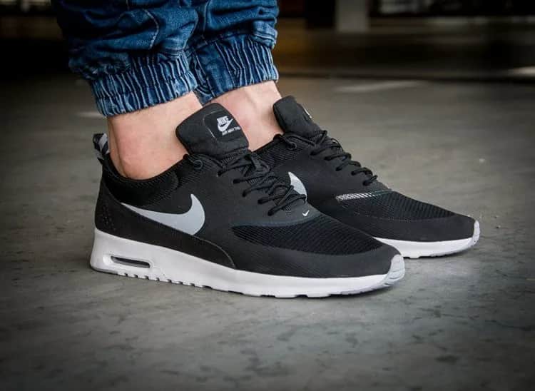 Nike Air Max Thea męskie czy damskie? Kluczowe różnice i wybór idealny