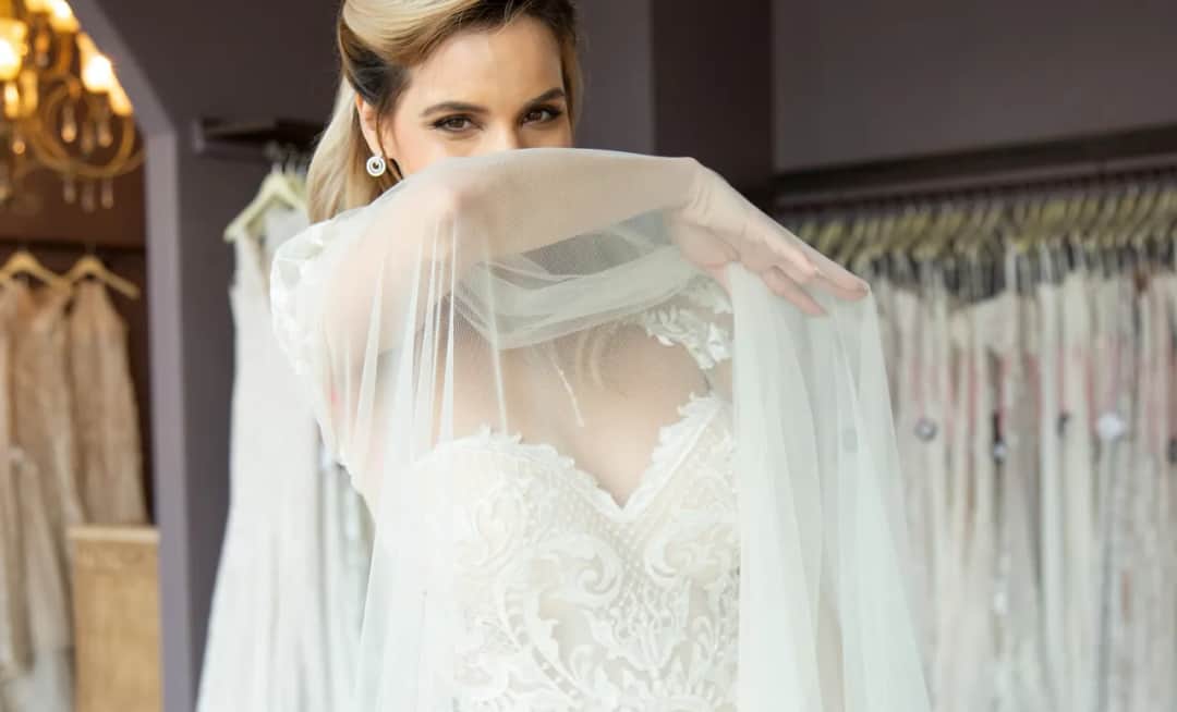 Jaki welon do sukni ślubnej? Najlepsze wybory, porady i style.