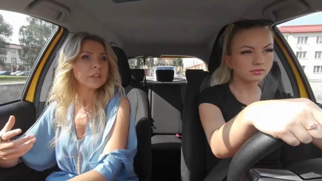 Justyna Kalisz: Ile ma lat? Tajemnice życia instruktorki nauki jazdy